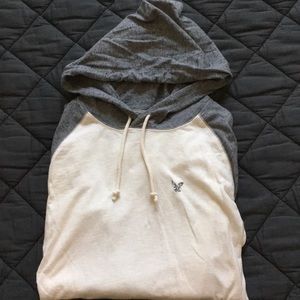 American Eagle Thin Long Sleeve Hoodie